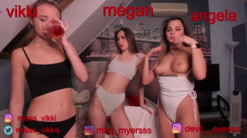 Misss_Vikki 21-10-2021 Topless 